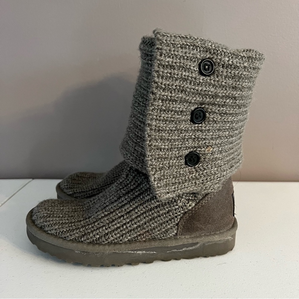 UGG Australia Classic Cardy Sweater Knit Tall Foldover Button Boots Gray US 5